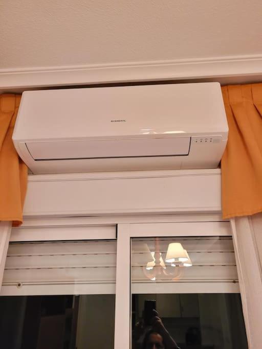 Nice Holidays Apartment In Torreveja, Torrevieja Exterior photo
