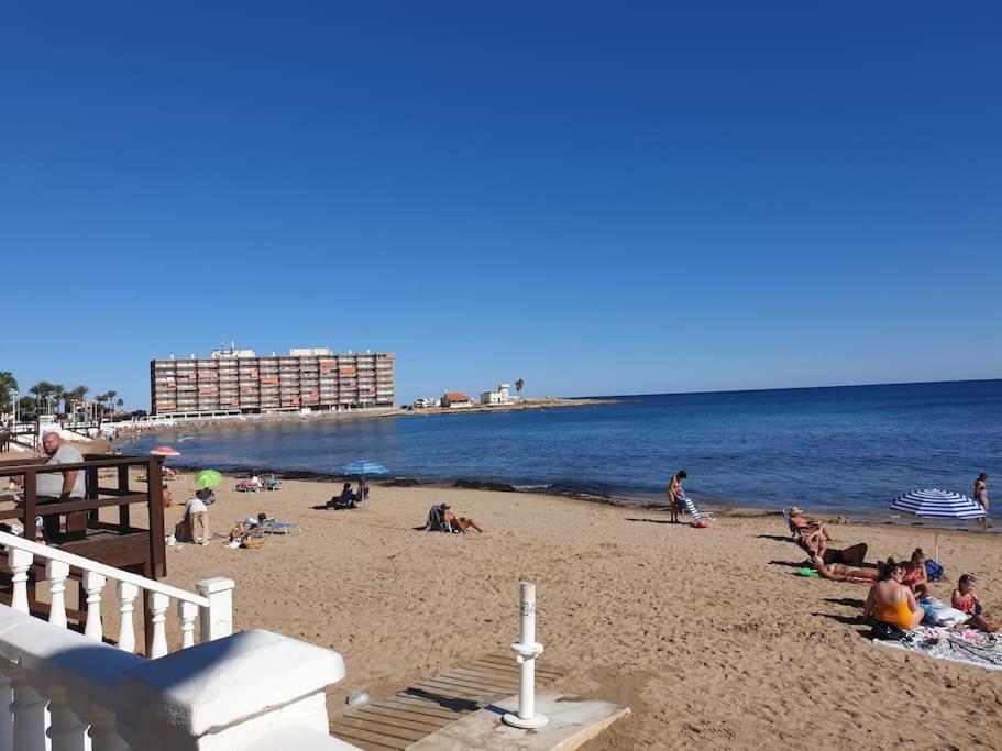 Nice Holidays Apartment In Torreveja, Torrevieja Exterior photo